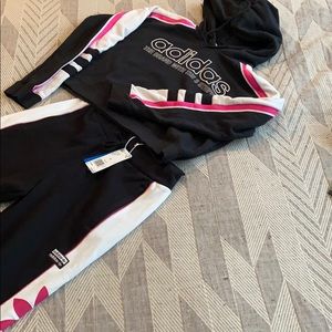 Women’s adidas sweat set